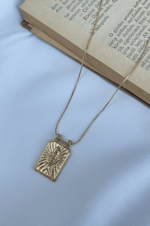 Balık Detaylı Büyük Plaka Kolye