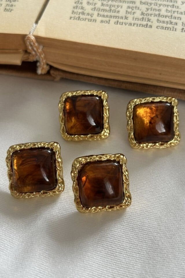 Kehribar Taş Kare Model Tasarım Küpe