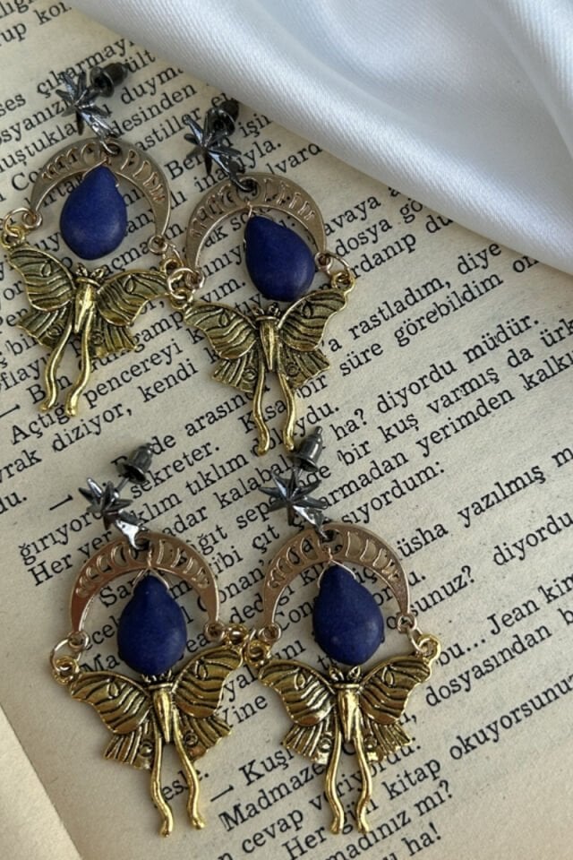 Mavi Taş Kelebek Model Tasarım Küpe