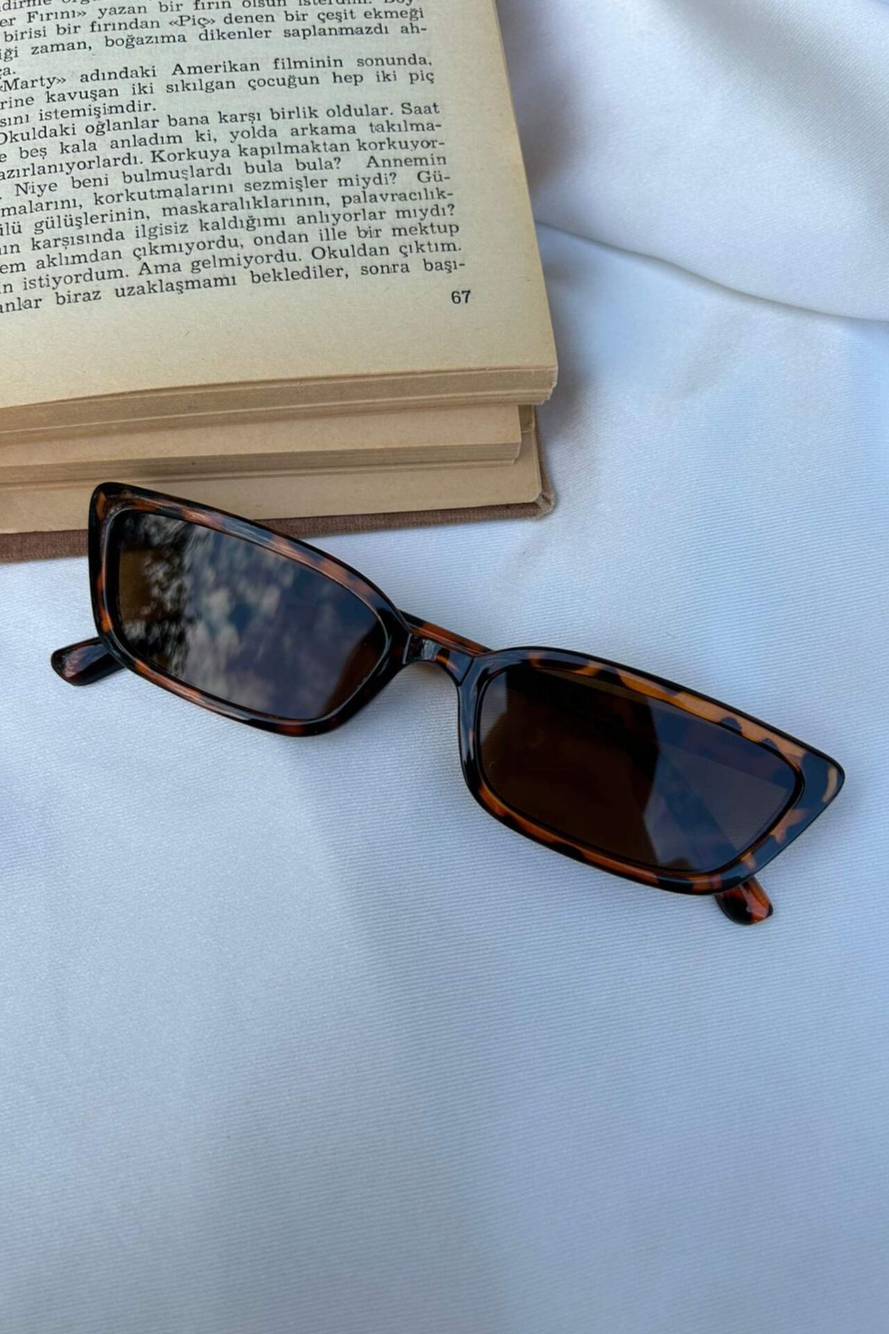 Leopar Desenli Köşeli Model Gözlük