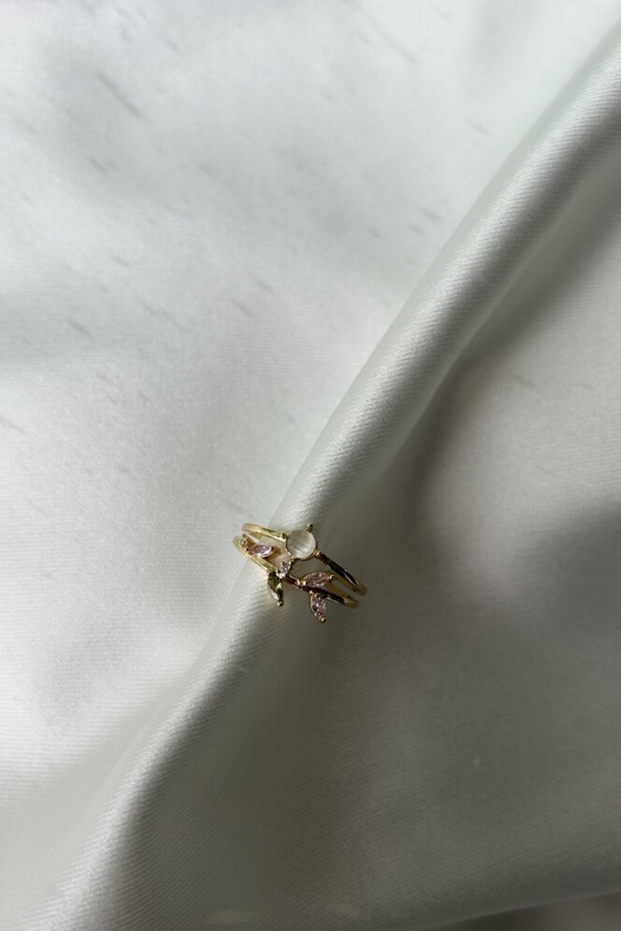 Renkli Yaprak Detaylı İkili Yüzük