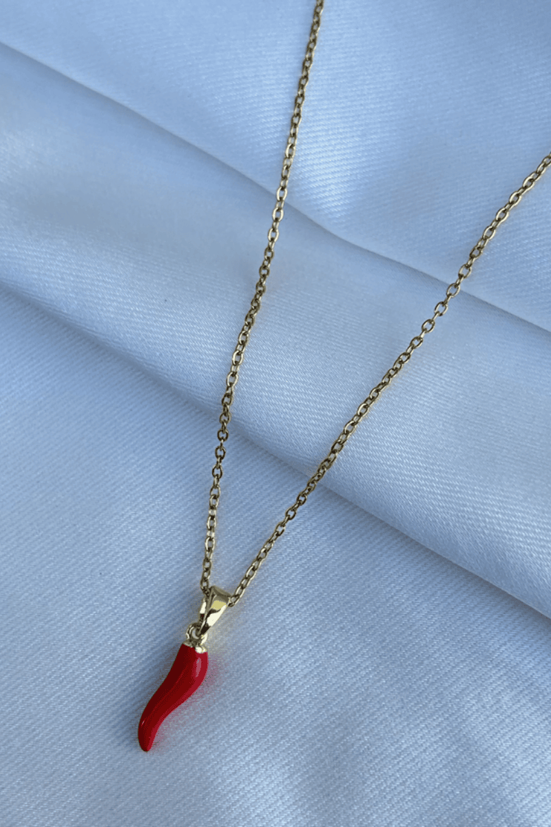 Kırmızı Biber Şans Kolye