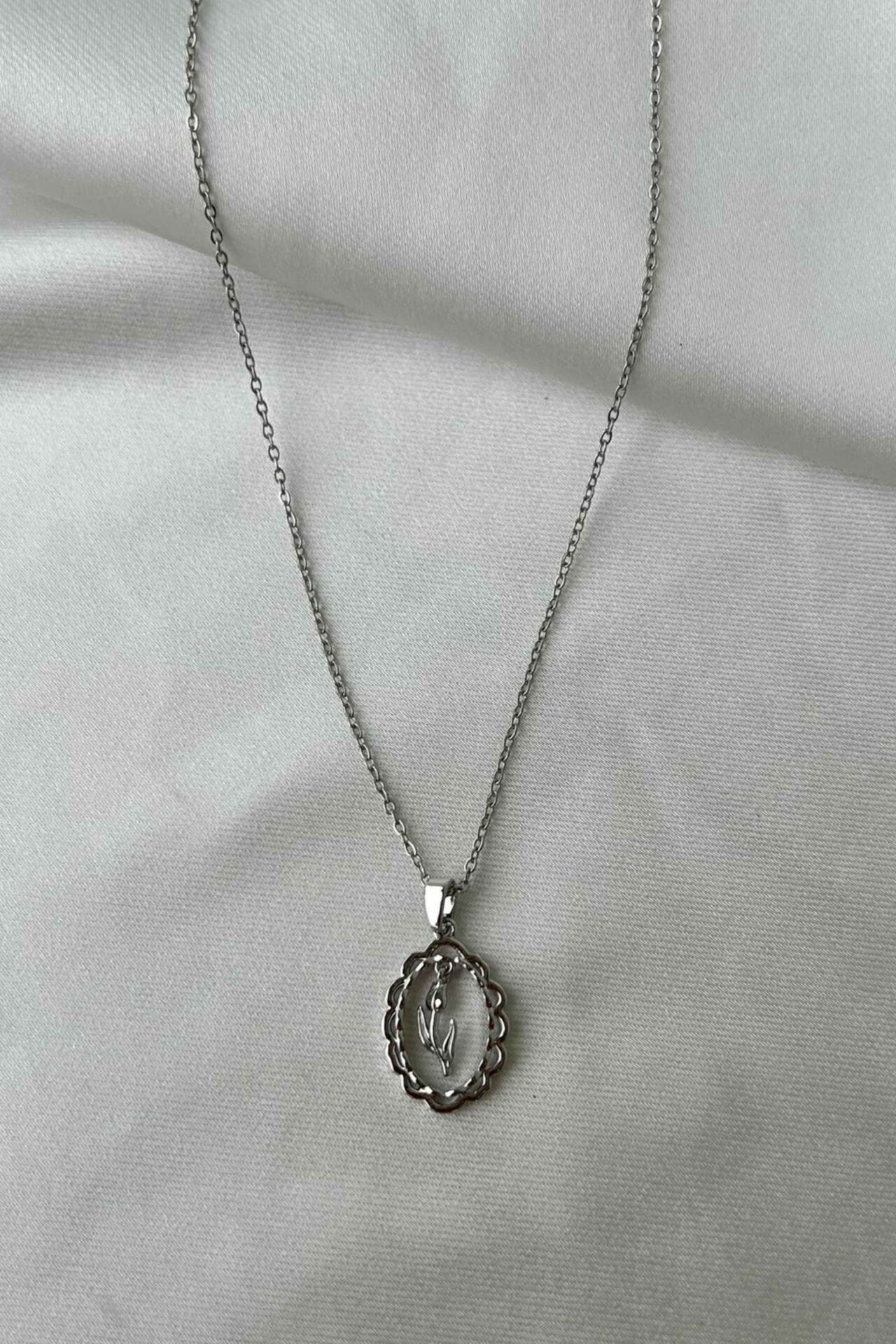 Lale Detaylı Vintage Kolye (silver)
