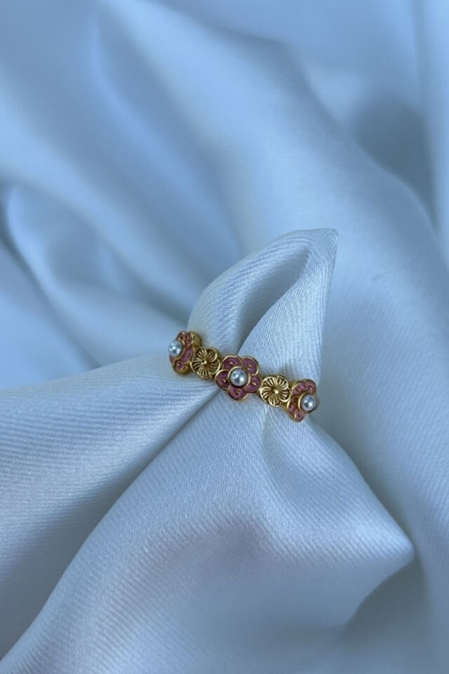 İnci Detaylı Pembe Çiçek Model Yüzük