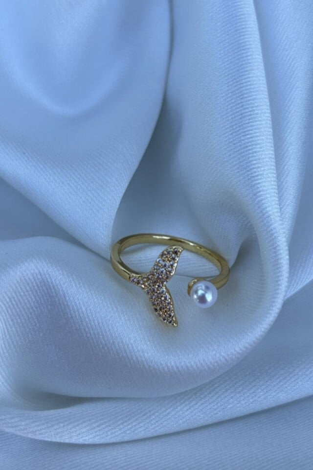 İnci Detaylı Balina Kuyruğu Model Yüzük