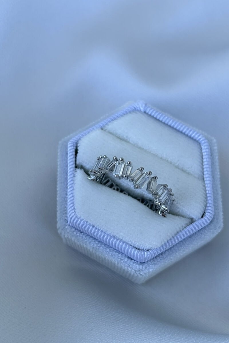 Geometrik Model Kristal Tasarım Yüzük (silver)