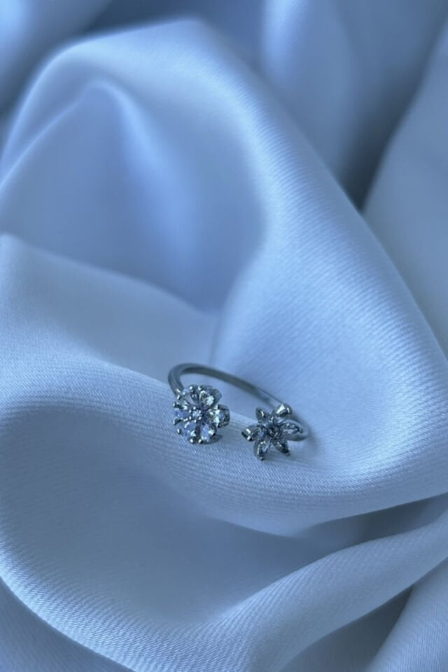 İkili Kristal Çiçek Model Tasarım Yüzük (silver)