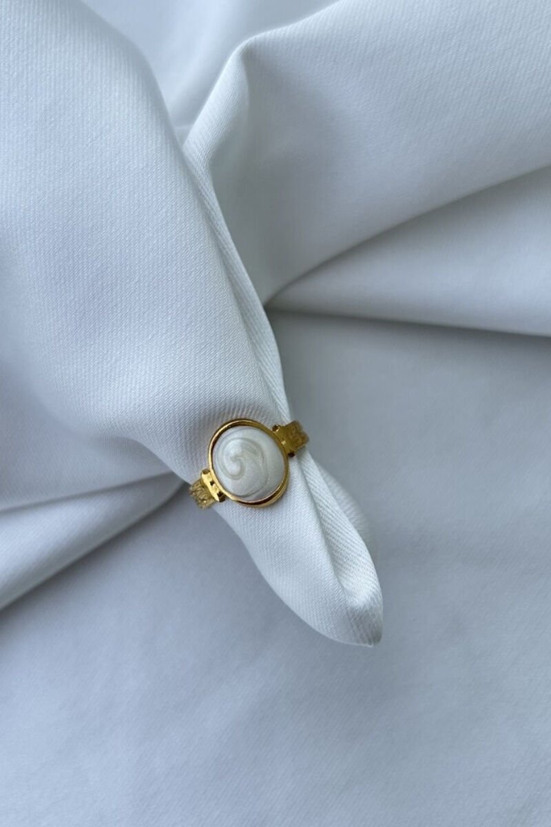 Beyaz Oval Taş Detaylı Vintage Yüzük