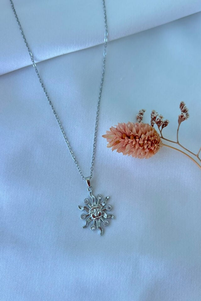 Desenli Güneş Model Kolye(silver)
