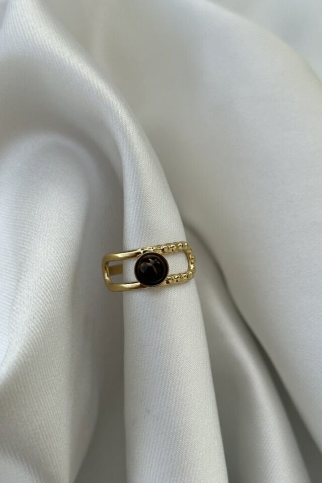 Vintage Model Kehribar Taş Detaylı Yüzük