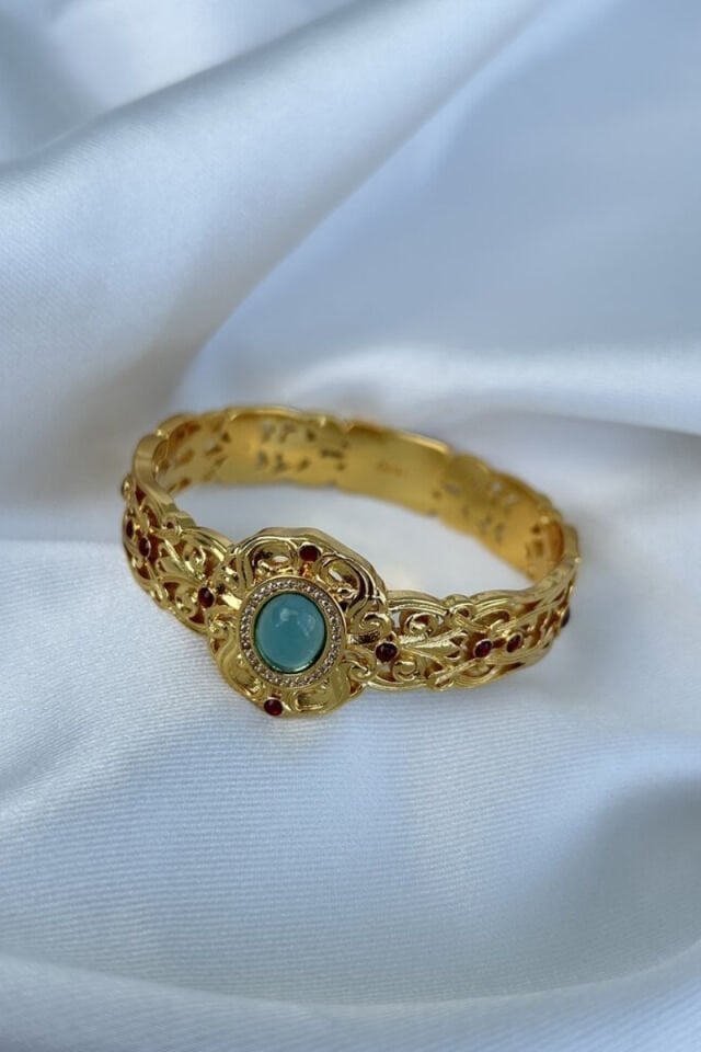 Büyük Taş Detaylı Tasarım Model Vintage Kelepçe