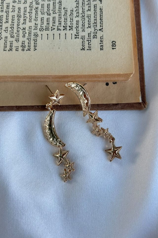 Tasarım Model Ay Ve Yıldız Sarkıntılı Küpe