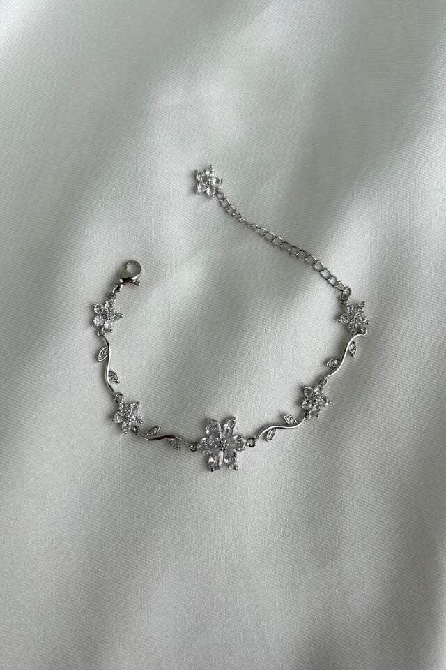Kristal Çiçek Tasarım Bileklik(silver)