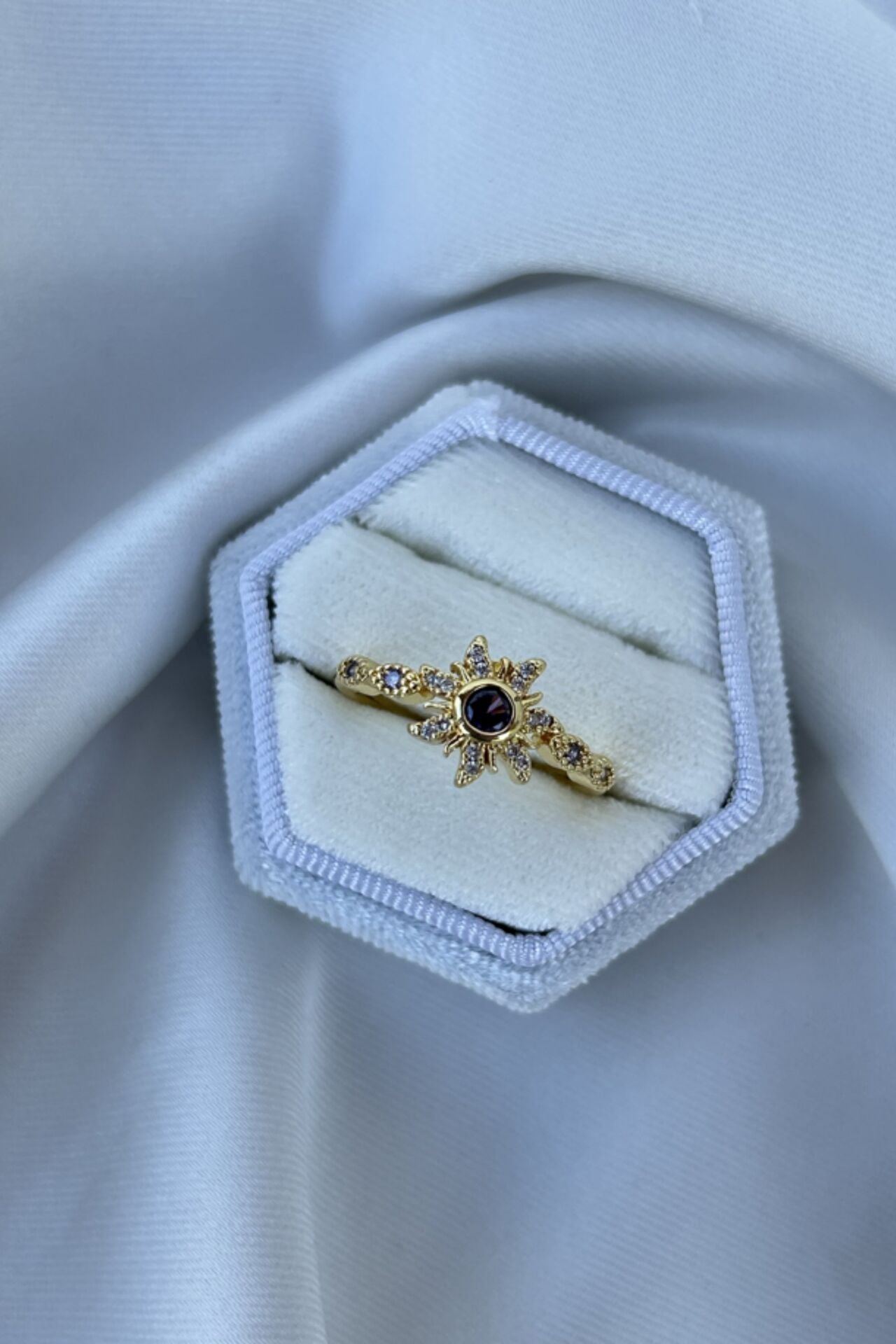 Mor Taş Güneş Model Tasarım Yüzük