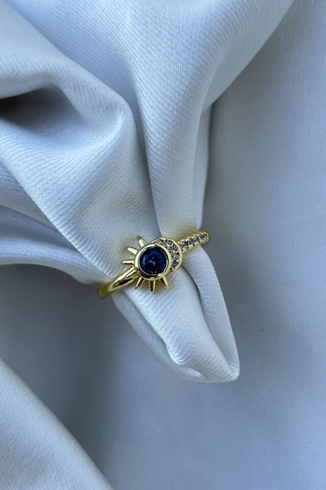 Mavi Taş Detaylı Ay ve Güneş Tasarım Yüzük