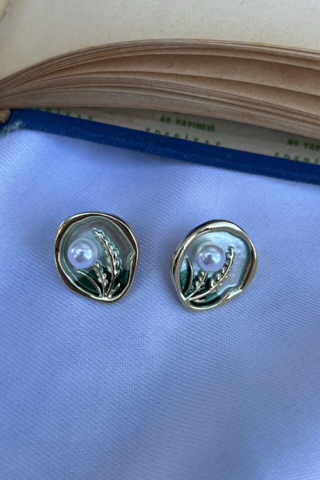 İnci Detaylı Yeşil Oval Sanat Küpe