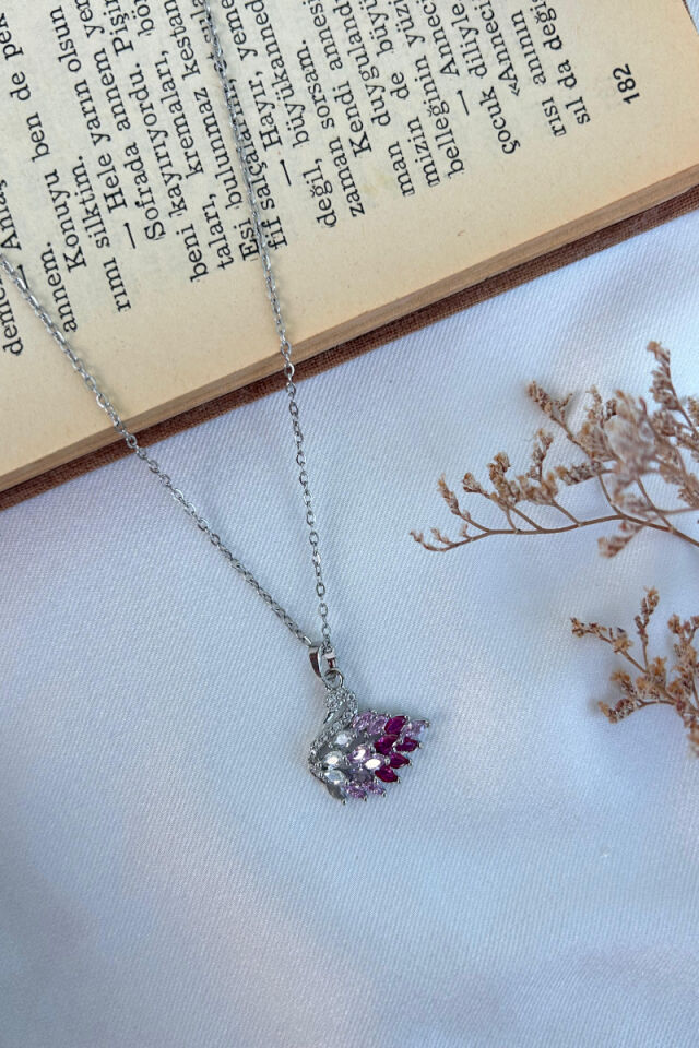 Renkli Taş Detaylı Kuğu Model Kolye(silver)