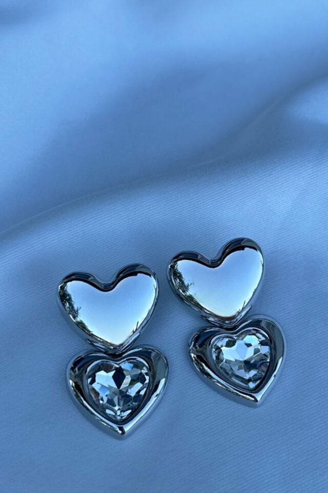 Tasarım Kalp Model Sarkıntılı Kristal Taş Küpe