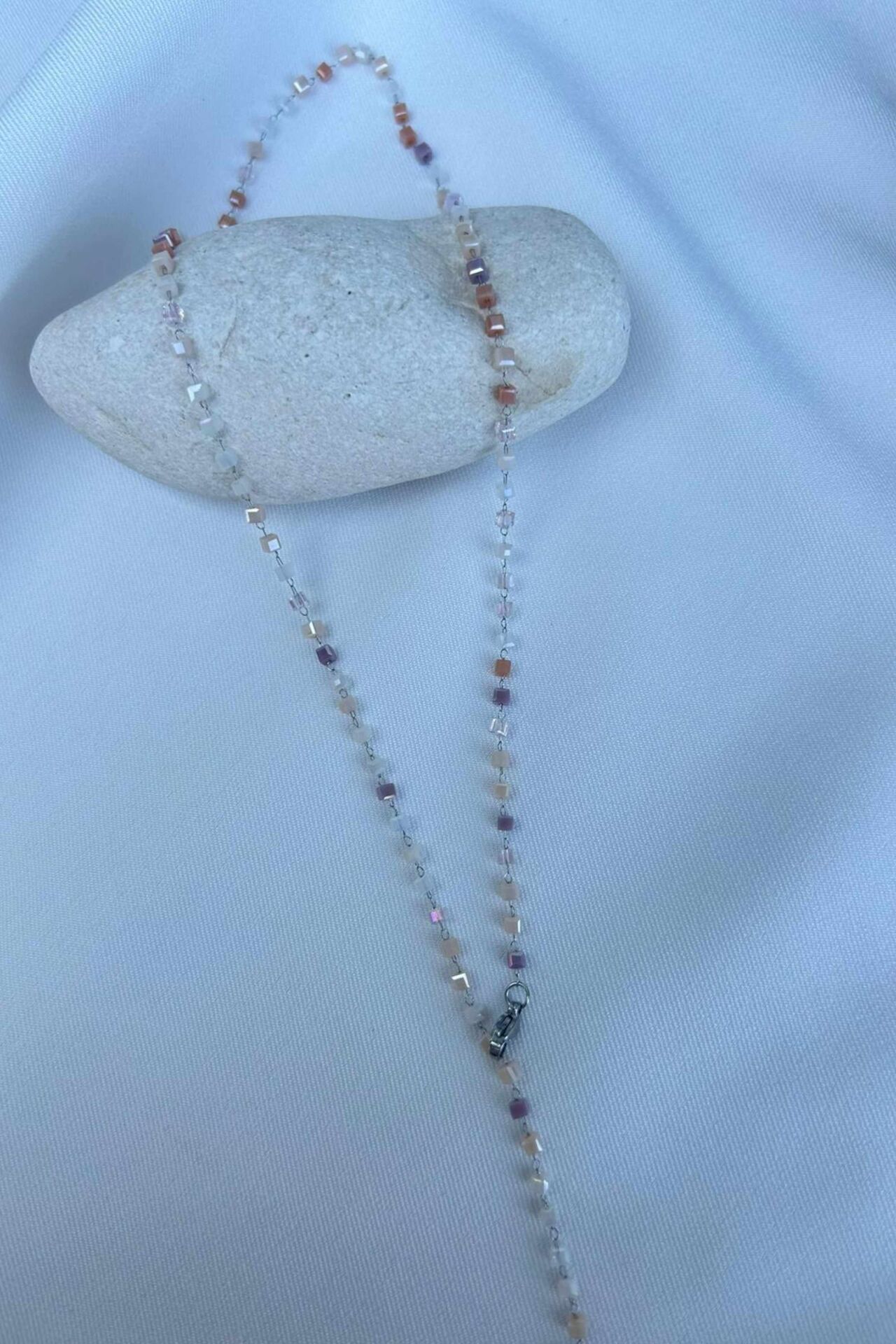 Minimal Pembe Kare Taş Y Model Kolye (silver)
