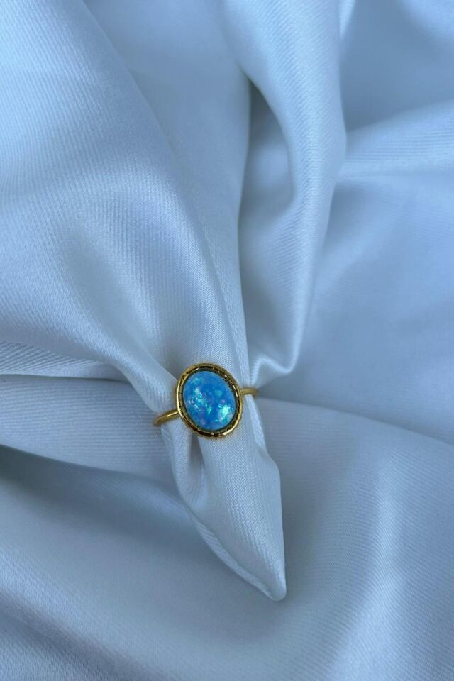 Opal Taş Oval Model Tasarım Yüzük