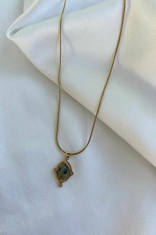 Labradorit Taş Etnik Model Kolye