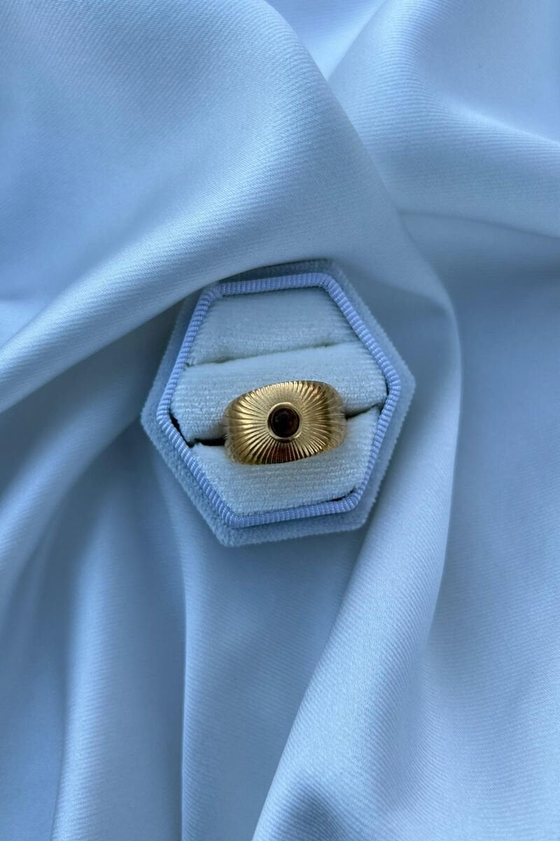 Vintage Model Kehribar Taş Tasarım Yüzük