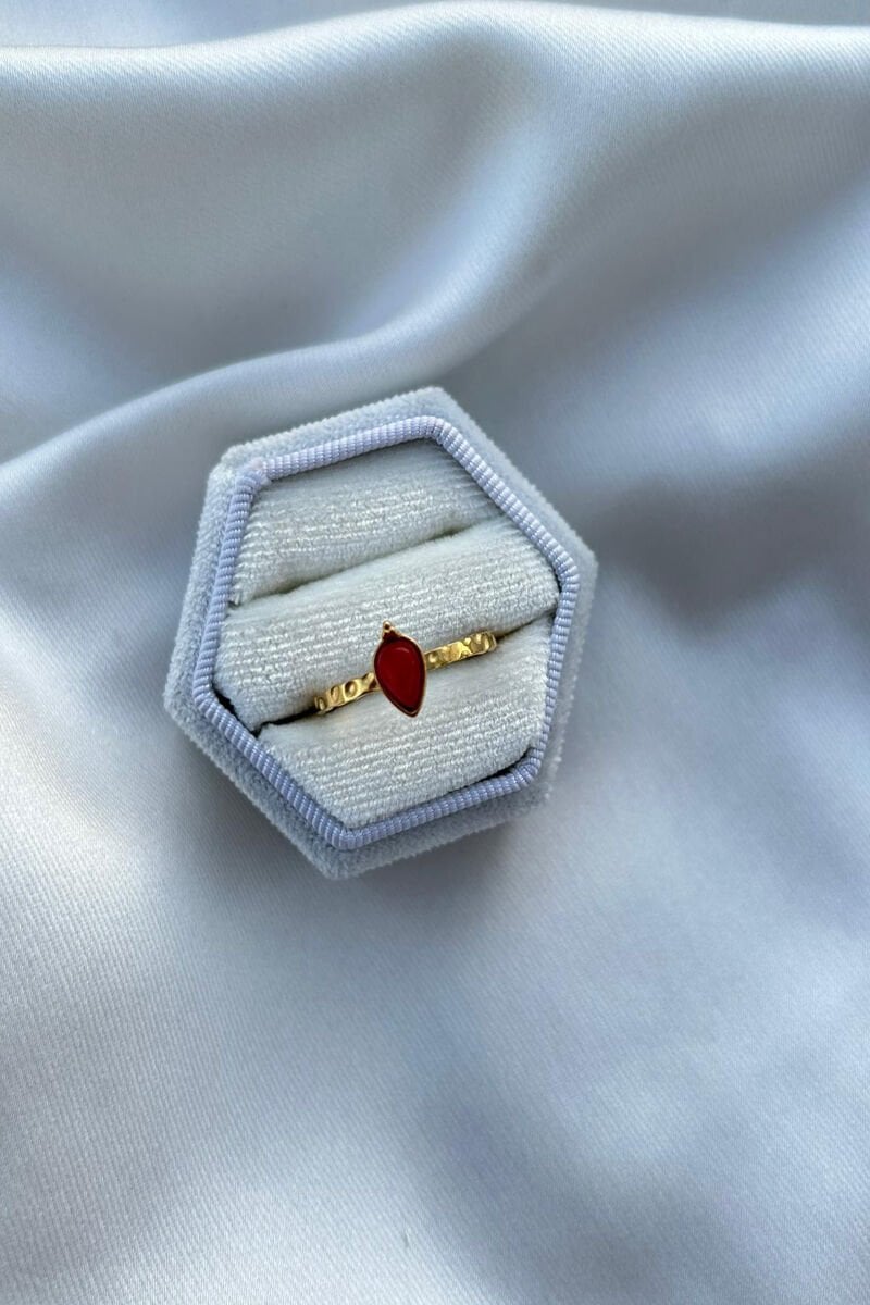 Damla Model Minimal Kırmızı Taş Yüzük