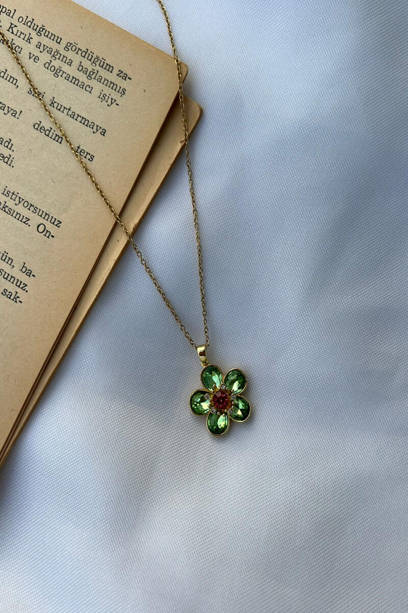 Kristal Yeşil Taş Çiçek Model Kolye