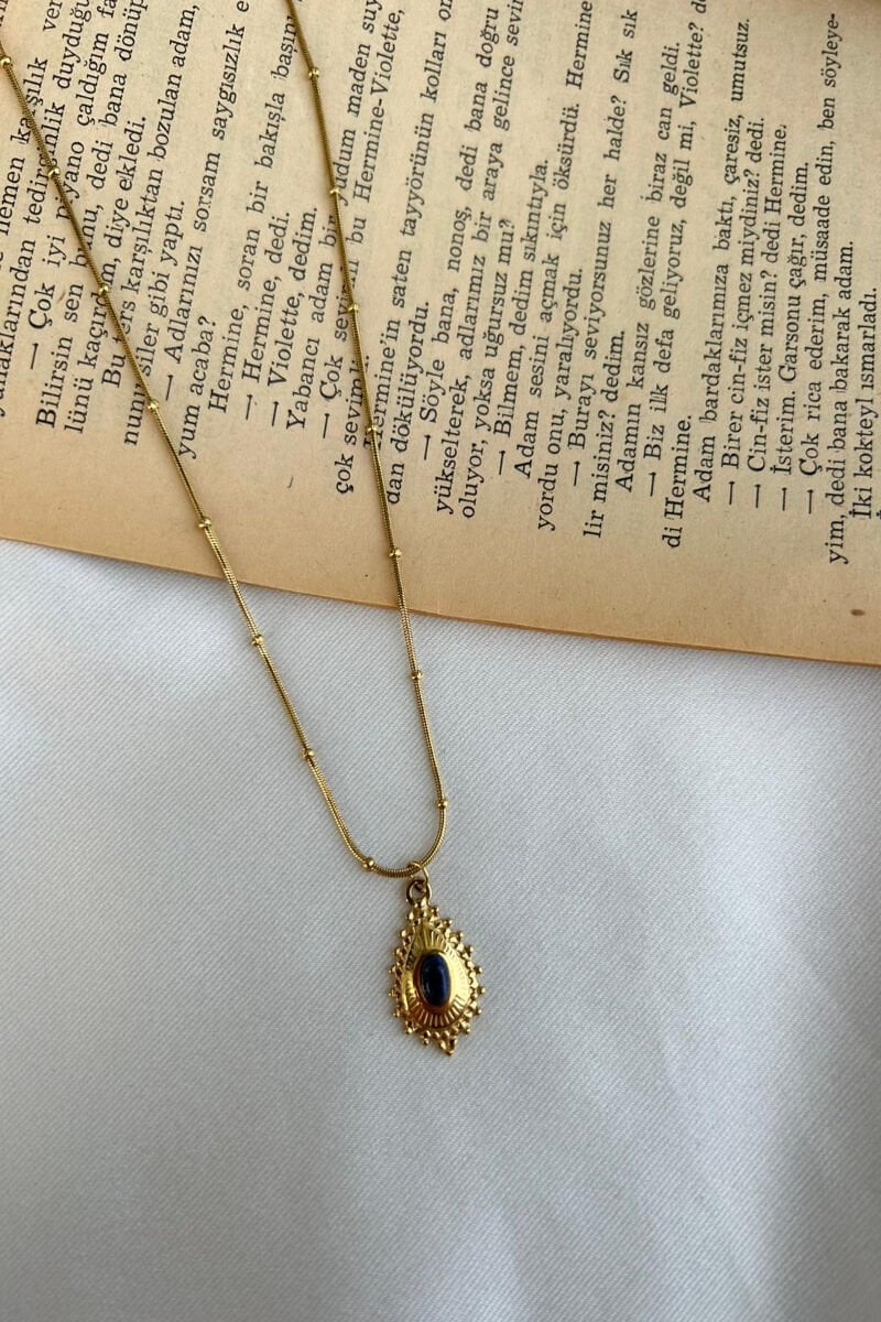 Mavi Taş İşlemeli Damla Model Kolye