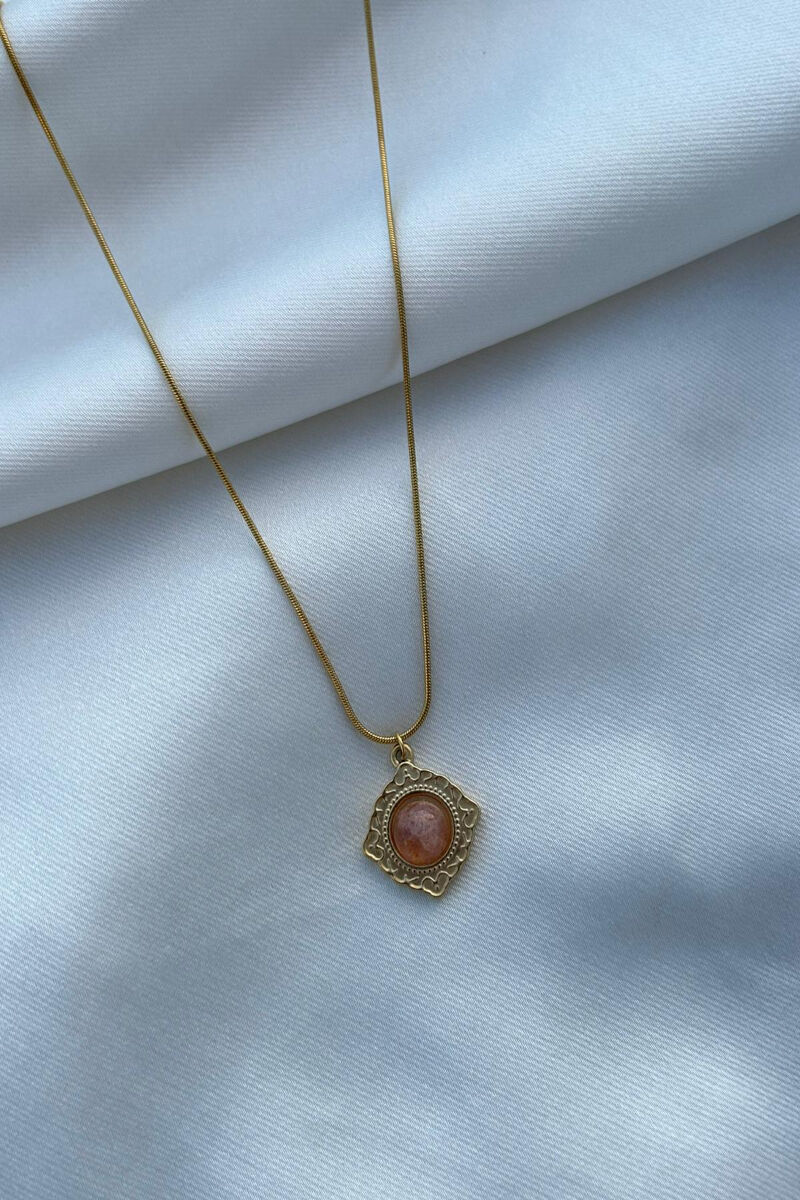 Pembe Taş Etnik Model Kolye