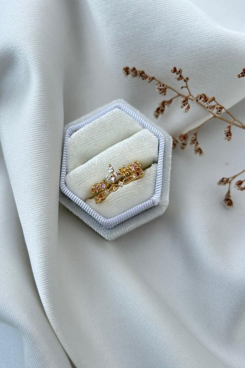 Kelebek Detay Zarif Model Yüzük