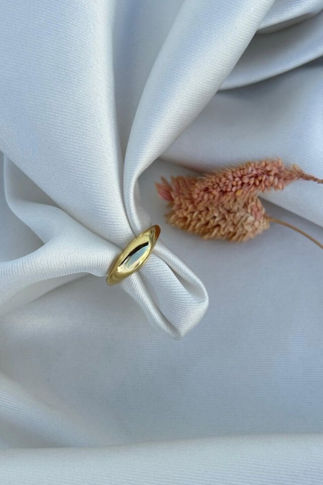 İnce Bombeli Yüzük