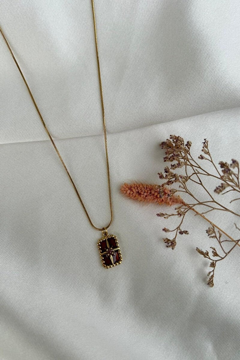 Kutup Yıldızı Detaylı Etnik Model Kolye