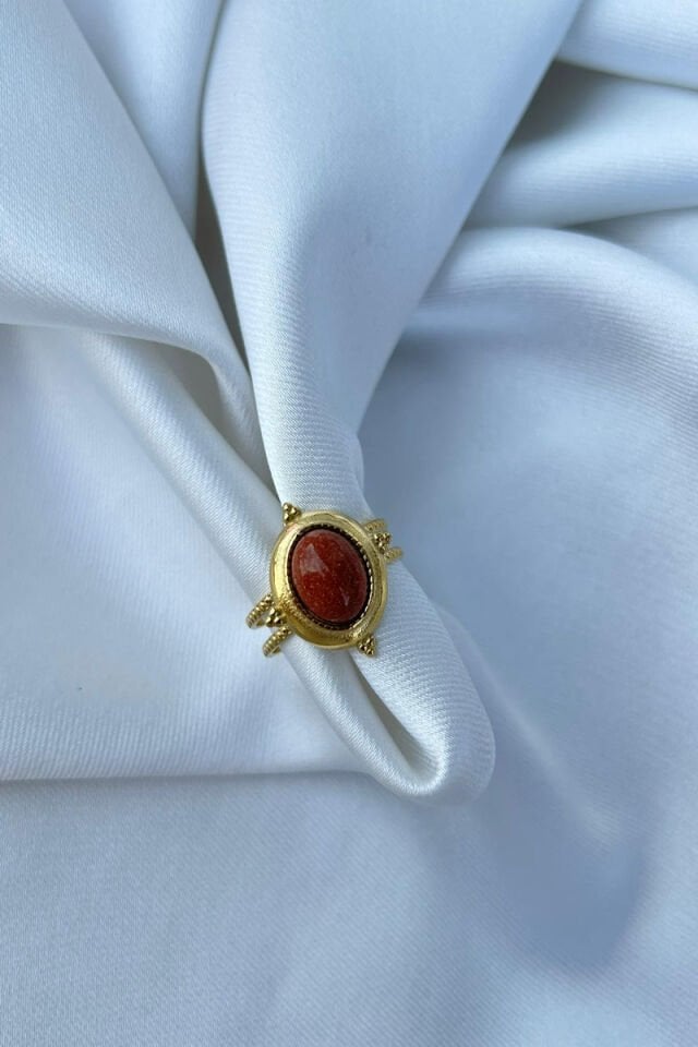 Parlak Kırmızı Taş Etnik Model Yüzük