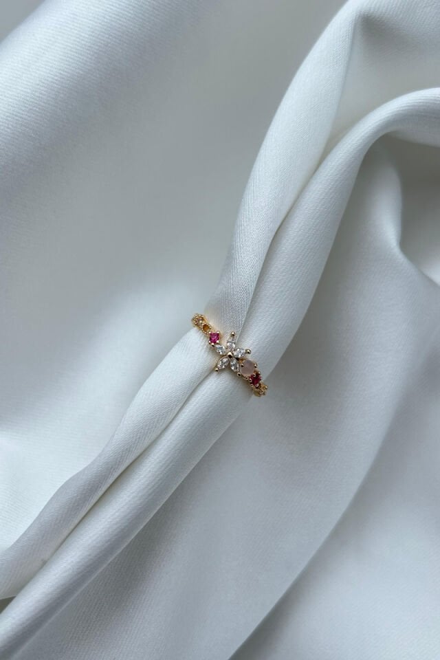 Kristal Çiçek Detaylı Renkli Yüzük