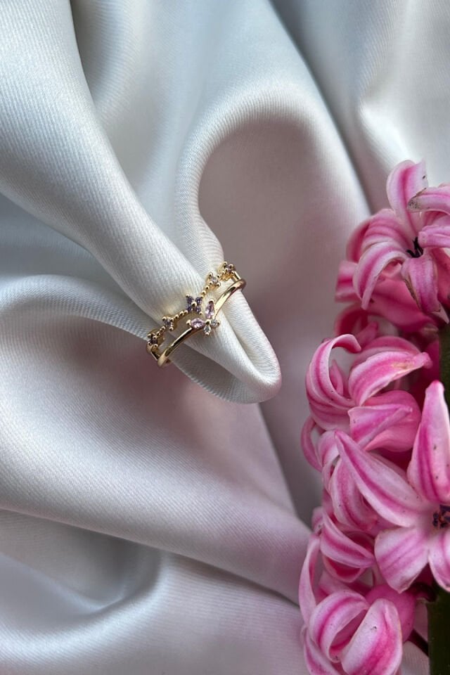 Kelebek Detaylı Prenses Model Yüzük