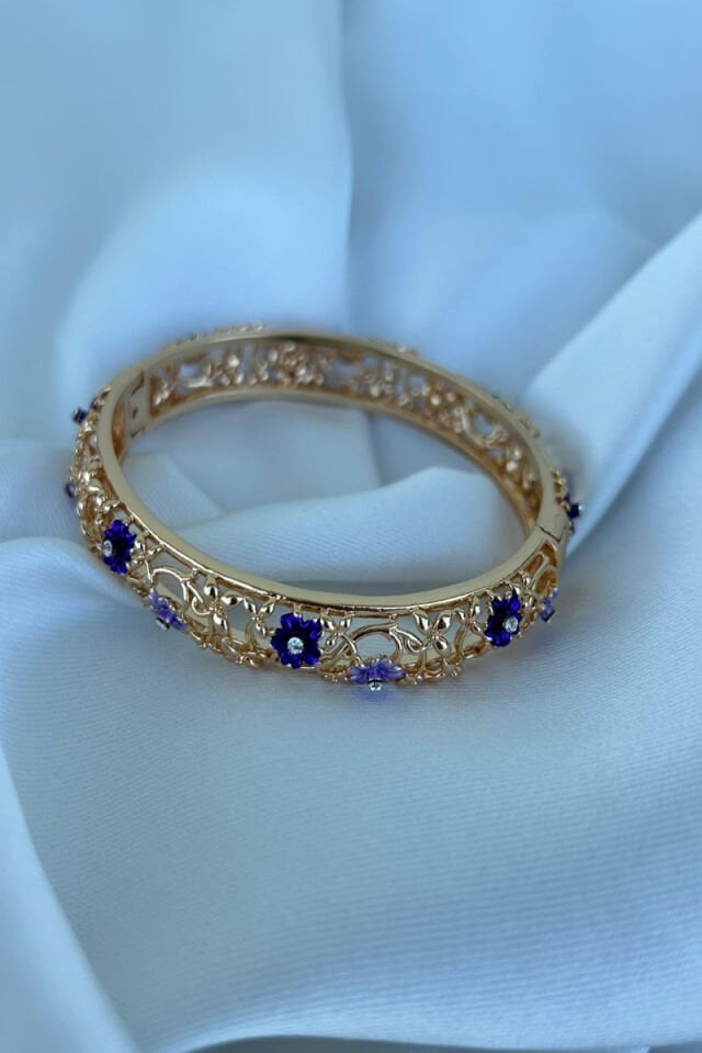 Mor Çiçek İşlemeli Tasarım Model Kelepçe