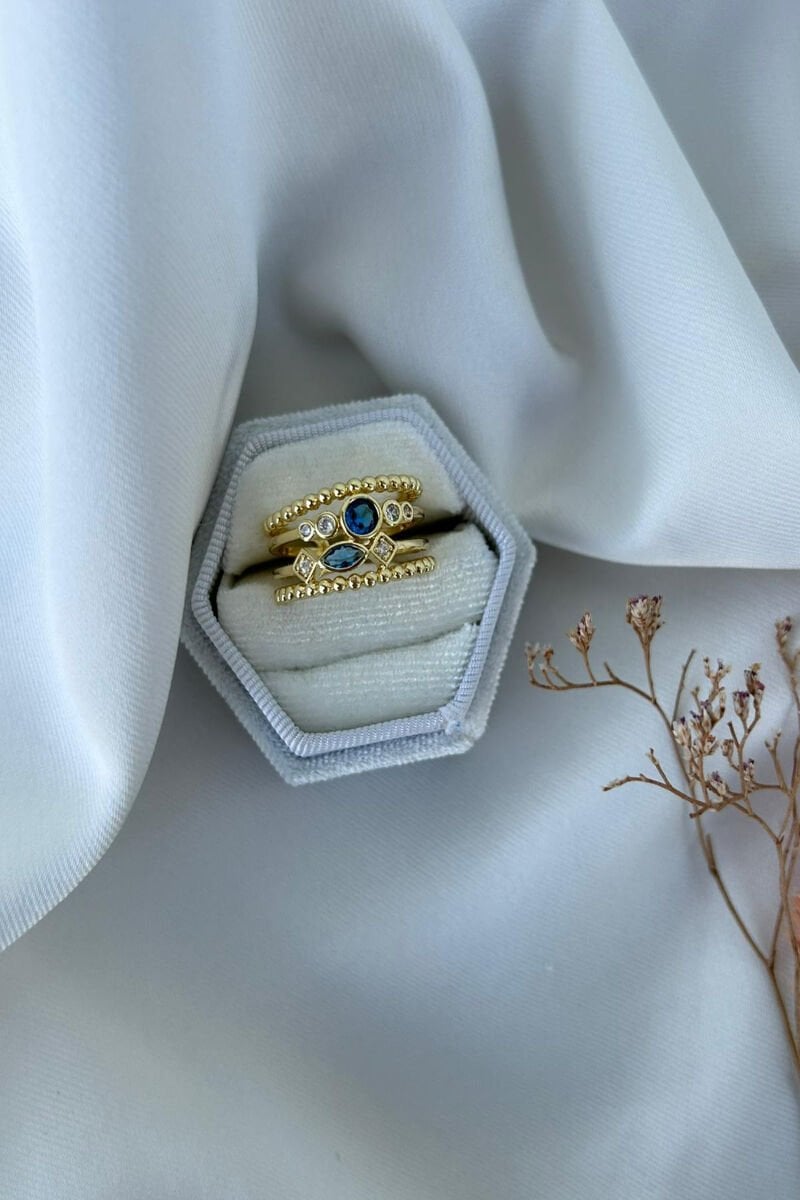 Mavi Taşlı Tasarım Model Çoklu Görünümlü Yüzük