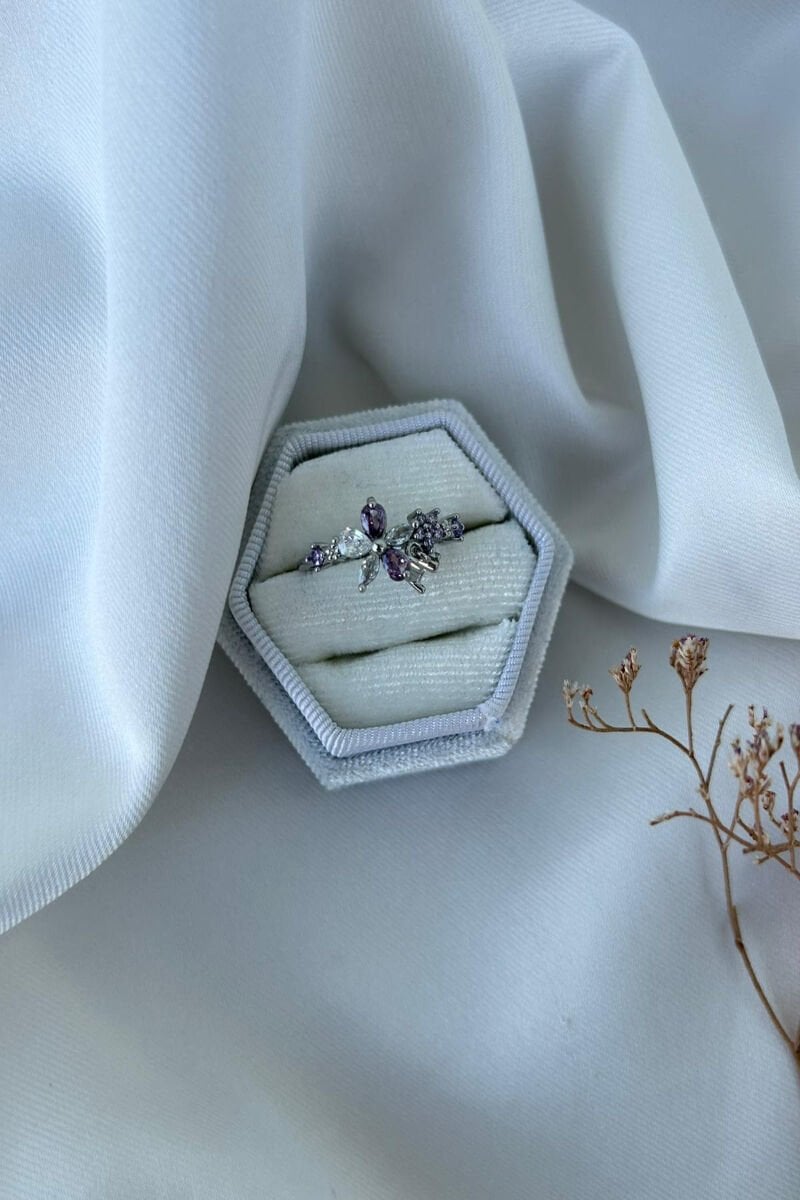 Mor Çiçek Model Sarkıntılı Tasarım Yüzük(silver)