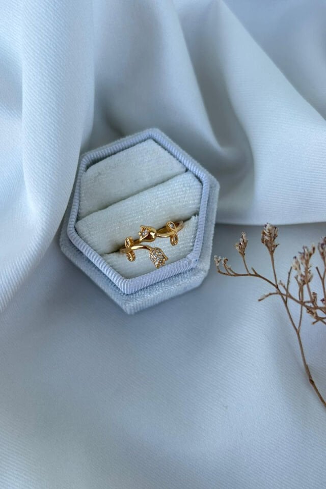 Lale Model Tasarım Yüzük