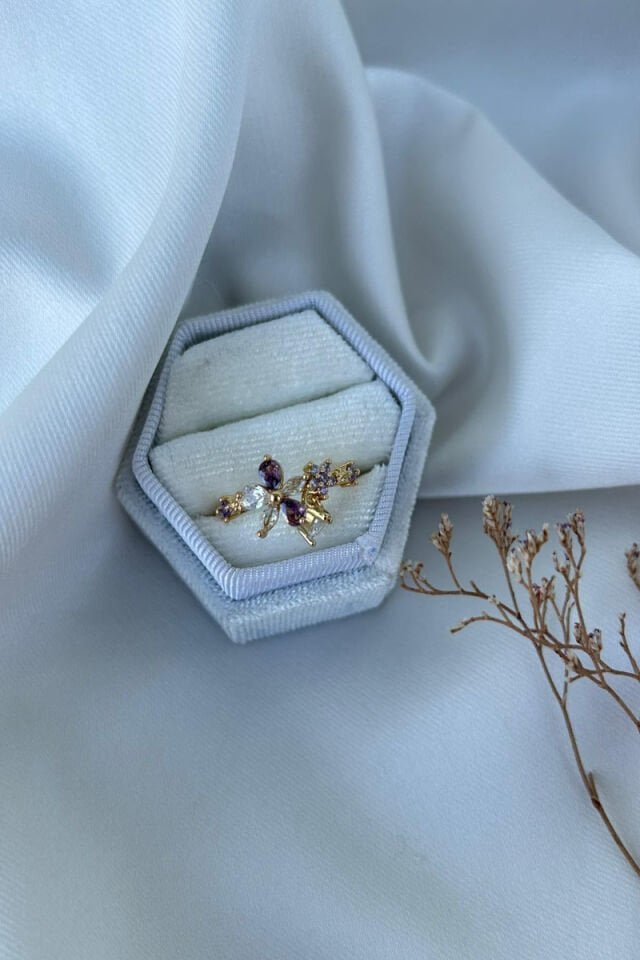 Mor Çiçek Model Sarkıntılı Tasarım Yüzük